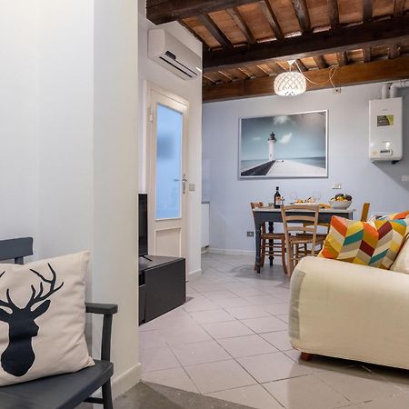 Piazza Dei Cavalieri Confortable Apartment Pisa Exterior photo